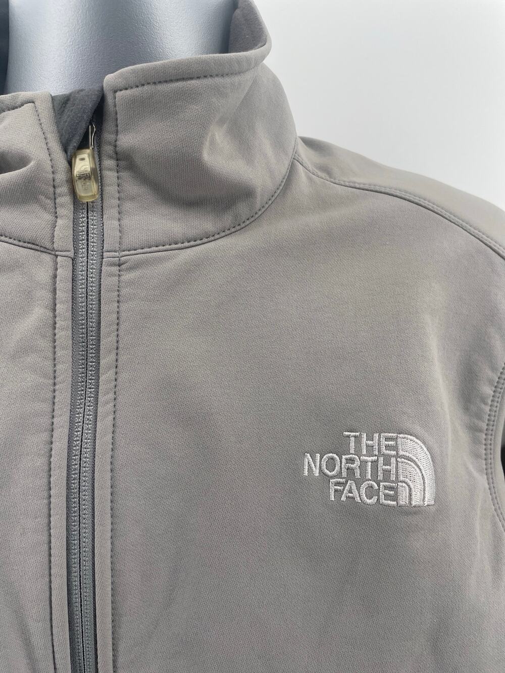 The North Face Denali Jacket Men’s M Gray/Black Full Zip